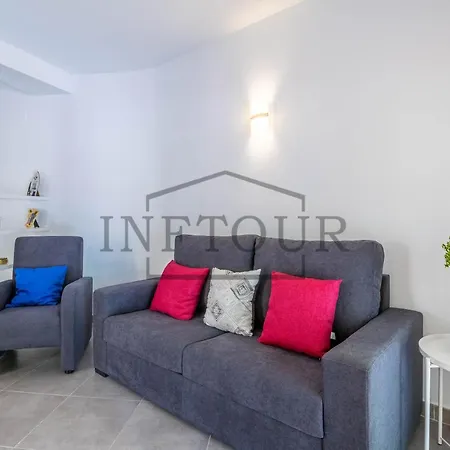 Lägenhet Inftour Athena 3 Apartamento *